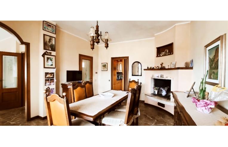 casa indipendente in vendita a Raiano