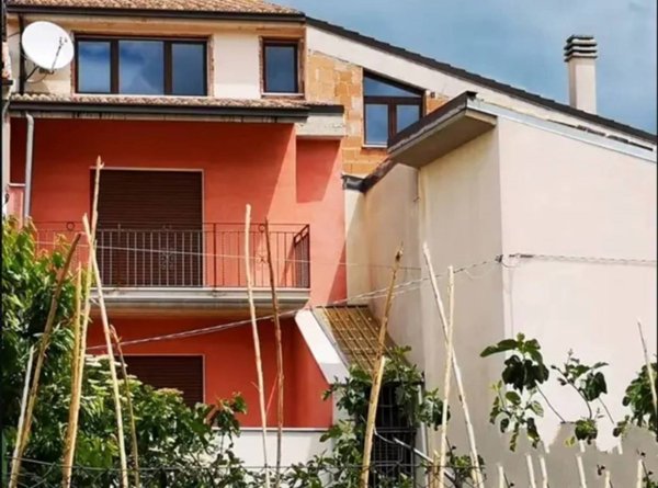 appartamento in vendita a Raiano