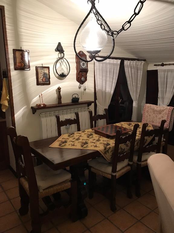 casa indipendente in vendita a Rivisondoli