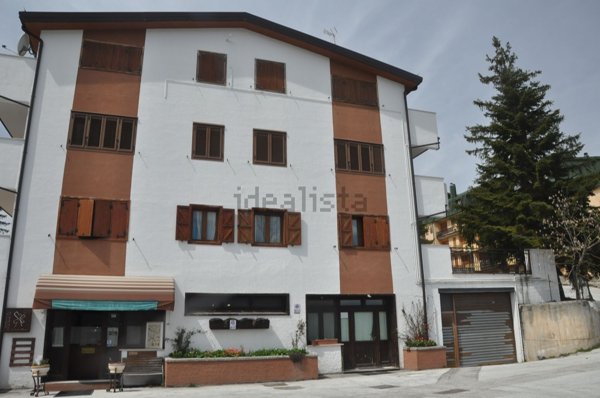 locale commerciale in vendita a Rivisondoli