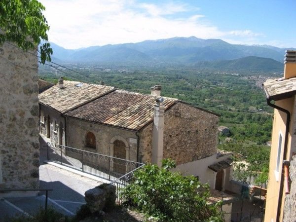 casa indipendente in vendita a Roccacasale