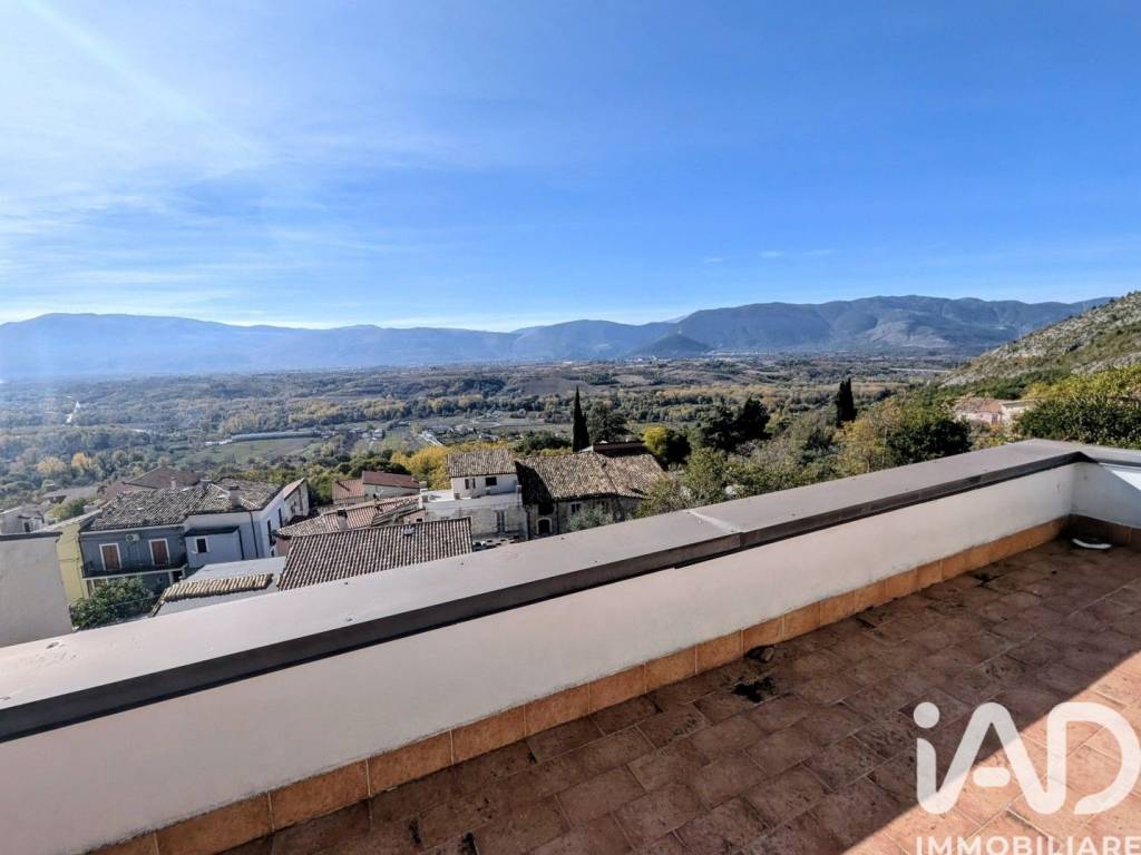 casa indipendente in vendita a Roccacasale