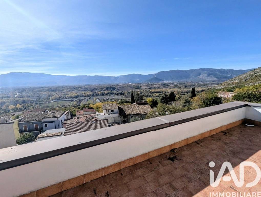 casa indipendente in vendita a Roccacasale