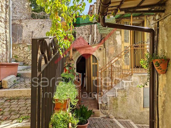 casa indipendente in vendita a Roccacasale
