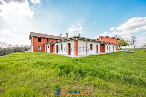 casa indipendente in vendita a Mondovì