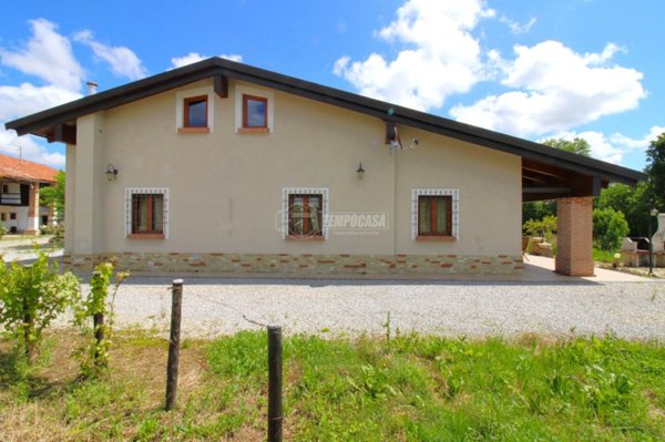 casa indipendente in vendita a Mondovì