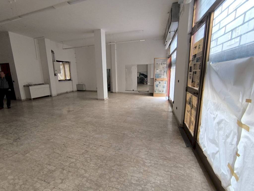 negozio in vendita a Mondovì
