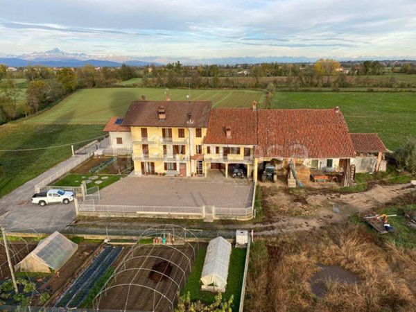 casale in vendita a Mondovì in zona San Giovanni dei Govoni