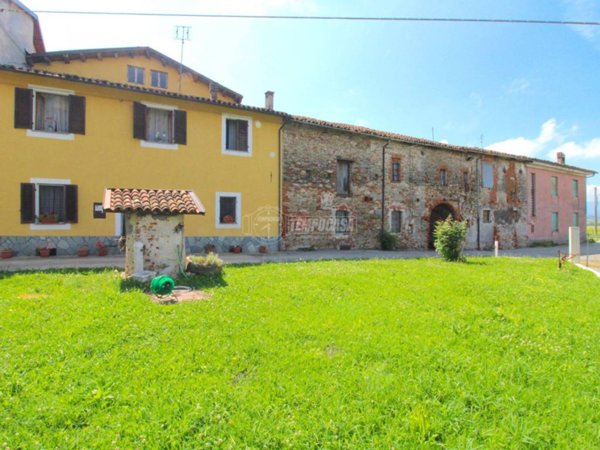 casa indipendente in vendita a Mondovì