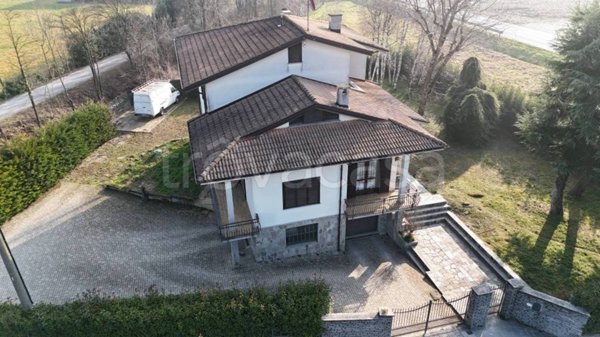 casa indipendente in vendita a Mondovì
