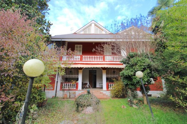 casa indipendente in vendita a Mondovì