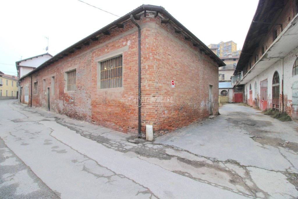 negozio in vendita a Mondovì