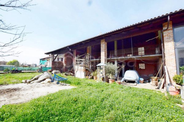 locale di sgombero in vendita a Mondovì