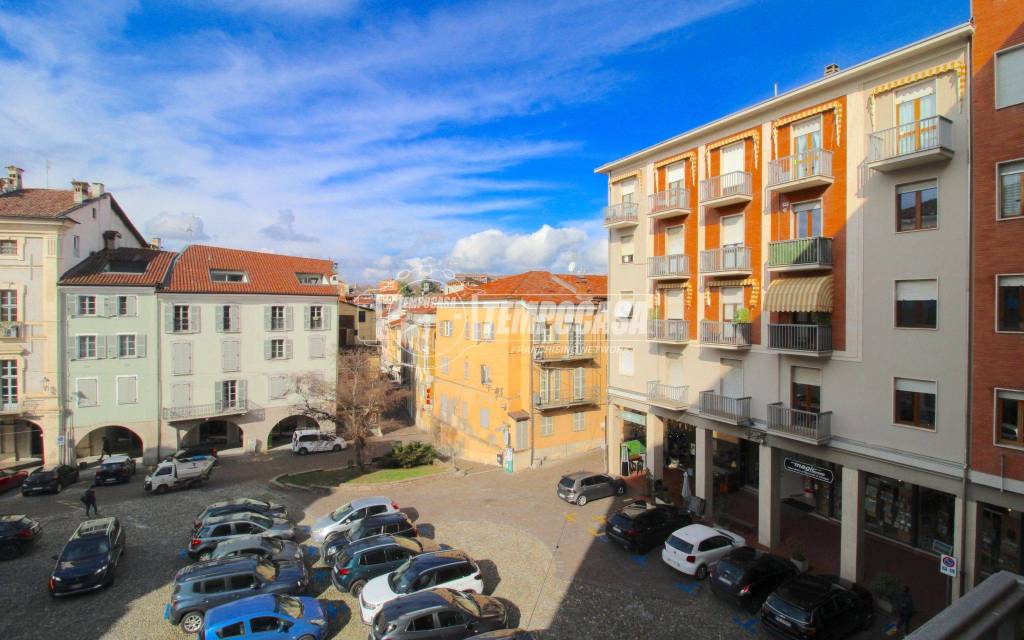 ufficio in vendita a Mondovì