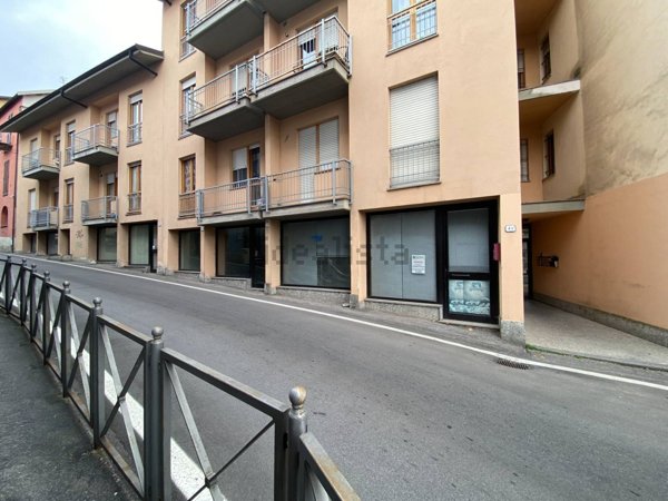 locale commerciale in vendita a Mondovì