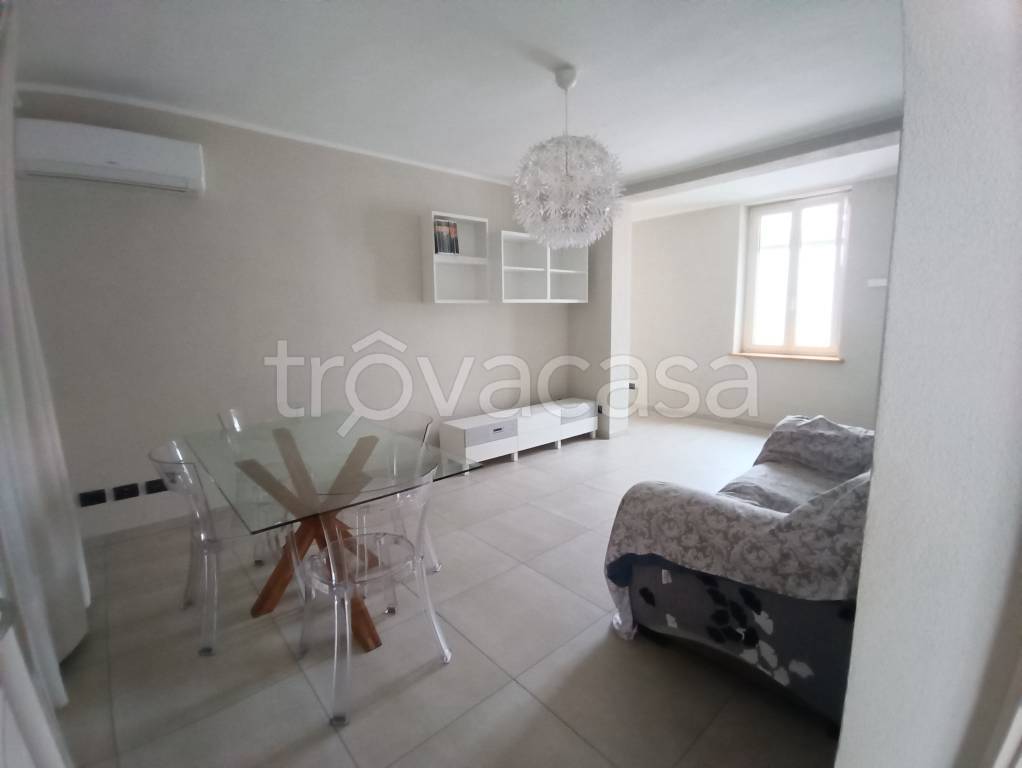 casa indipendente in vendita a Mondovì