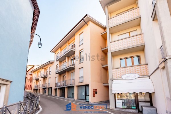 locale commerciale in vendita a Mondovì