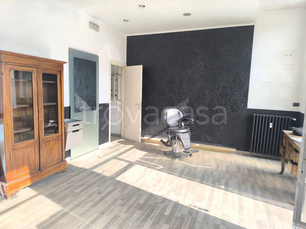 negozio in vendita a Mondovì