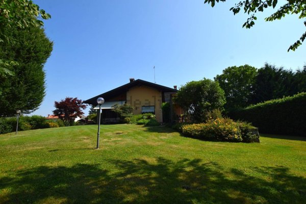 casa indipendente in vendita a Mondovì