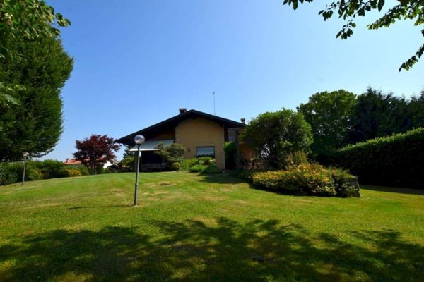 casa indipendente in vendita a Mondovì