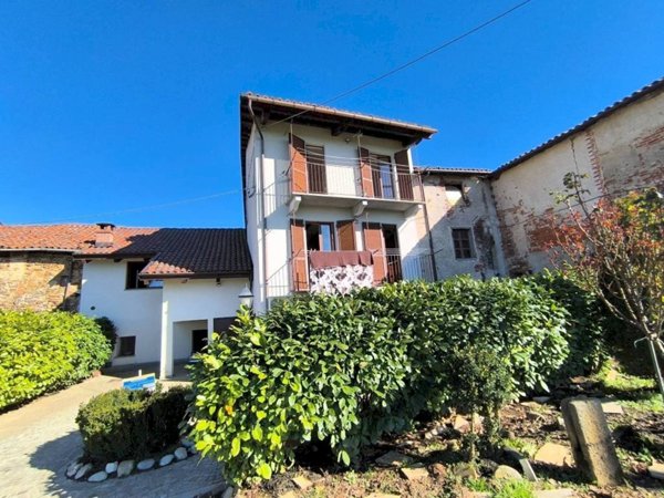 attico in vendita a Mondovì in zona Merlo