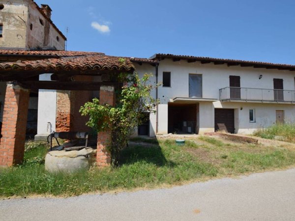 casa indipendente in vendita a Mondovì