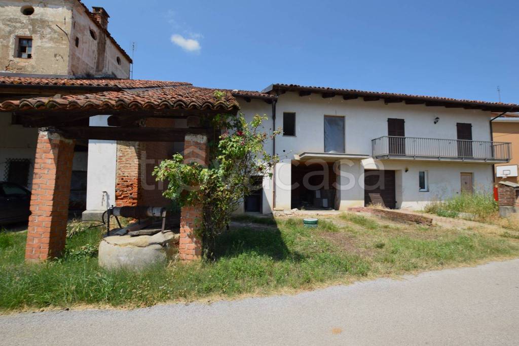 casa indipendente in vendita a Mondovì