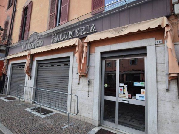 negozio in vendita a Mondovì