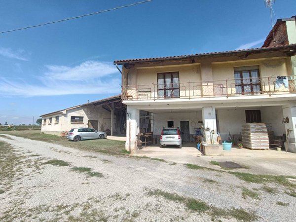 appartamento in vendita a Mondovì in zona Gratteria