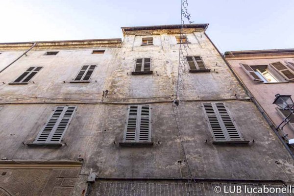 pentavano in vendita a Mondovì