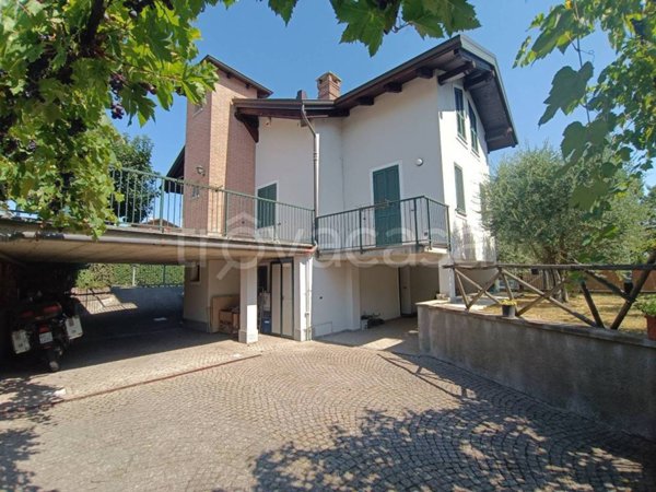 casa indipendente in vendita a Mondovì