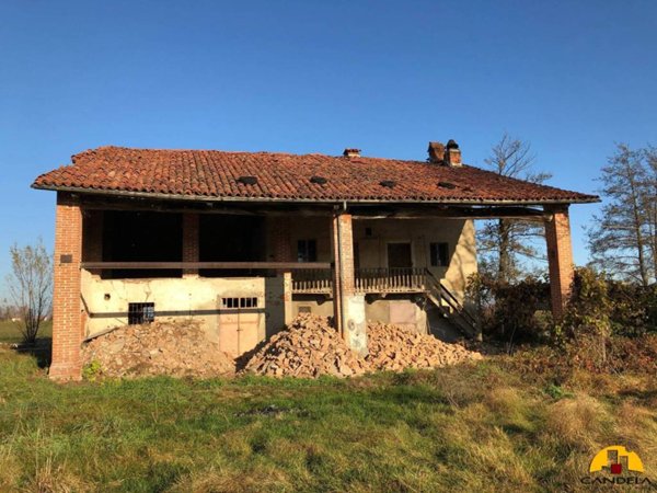 casa indipendente in vendita a Mondovì in zona Gratteria