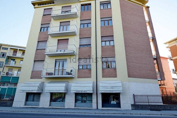 locale commerciale in vendita a Mondovì