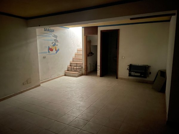 locale commerciale in vendita a Mondovì