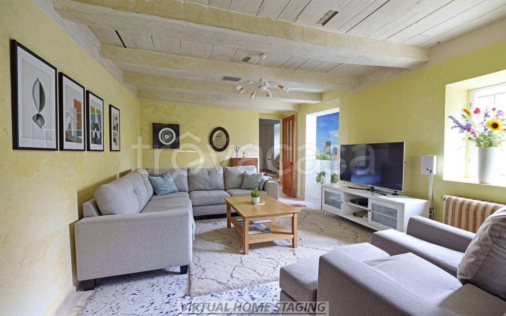 casa indipendente in vendita a Mondovì in zona Rifreddo