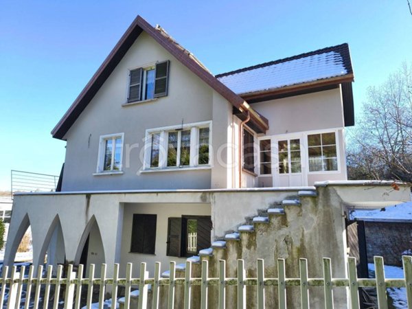 casa indipendente in vendita a Mondovì