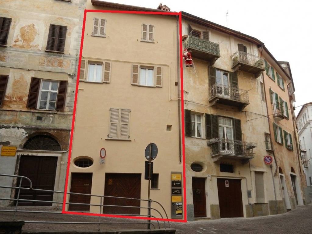 casa indipendente in vendita a Mondovì