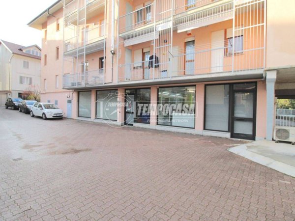 locale commerciale in vendita a Mondovì