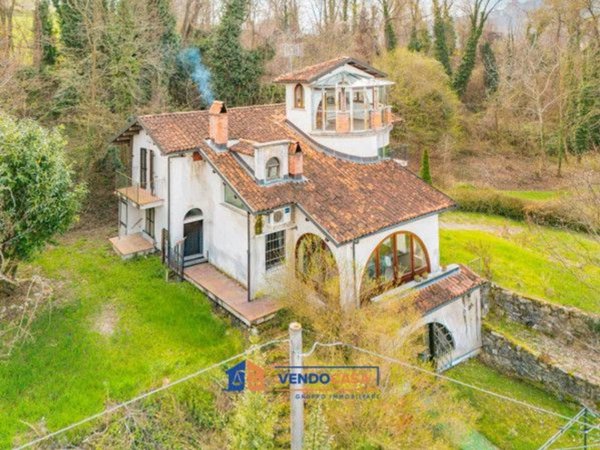 casa indipendente in vendita a Mondovì