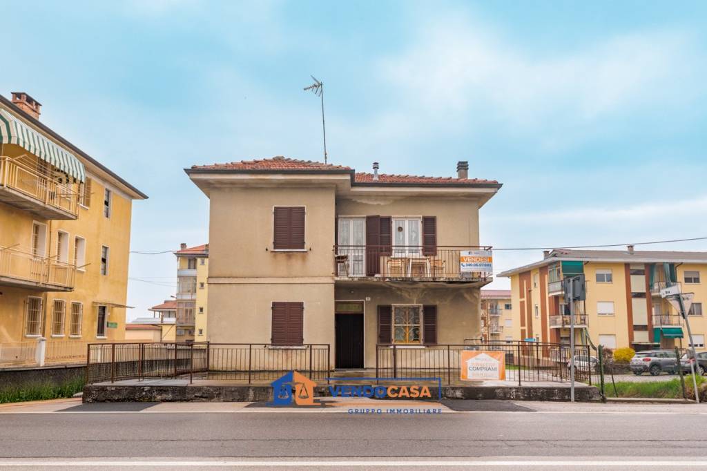 casa indipendente in vendita a Mondovì
