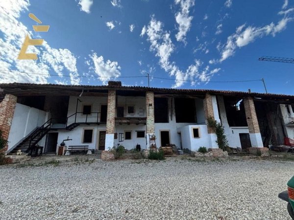 casale in vendita a Mondovì