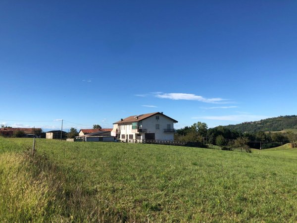 casa semindipendente in vendita a Mondovì in zona Pascomonti