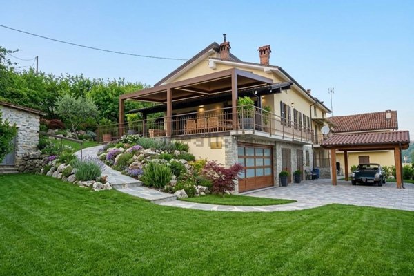 casa indipendente in vendita a Mondovì