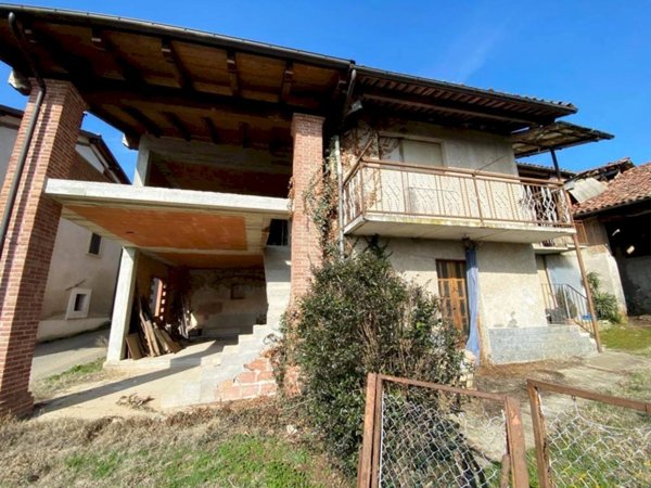 casa indipendente in vendita a Mondovì