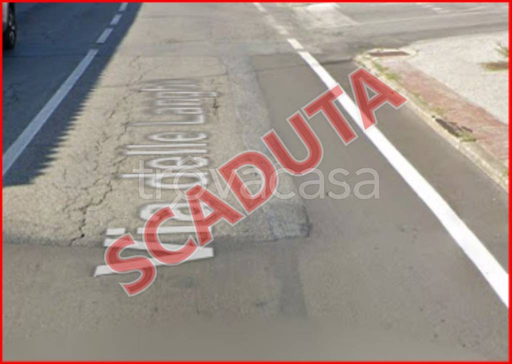 locale di sgombero in vendita a Mondovì
