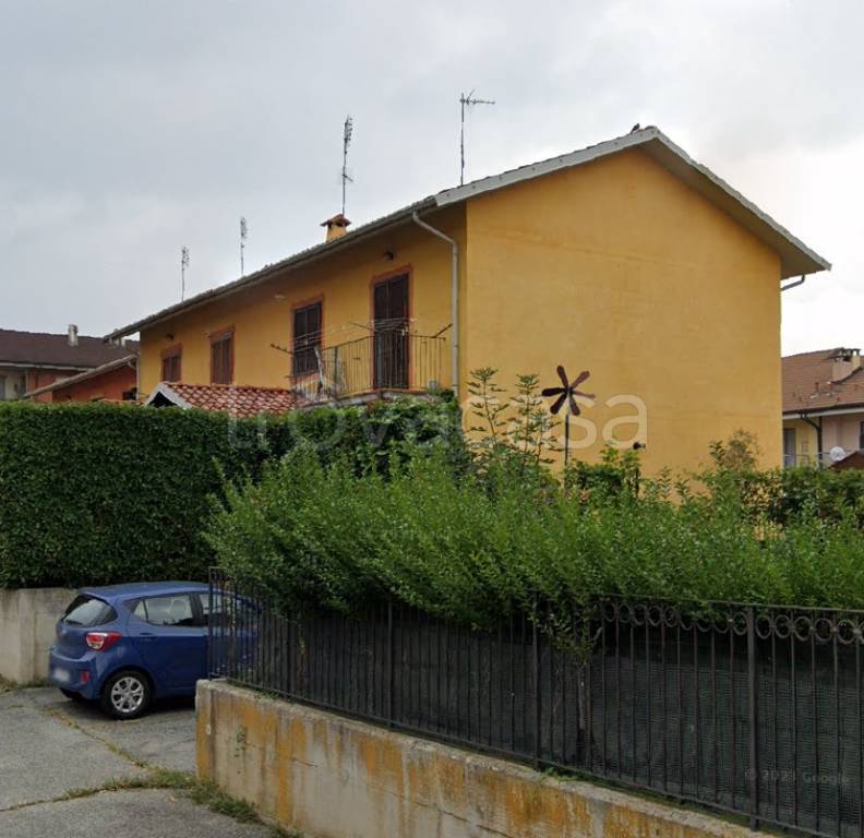 casa indipendente in vendita a Mondovì