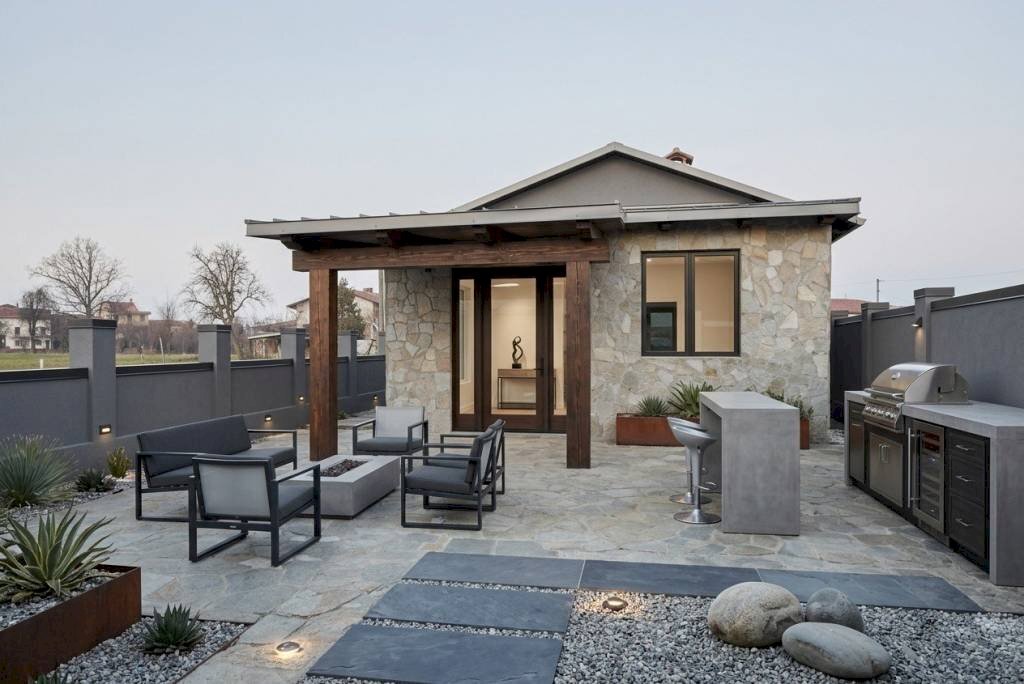 casa indipendente in vendita a Mondovì