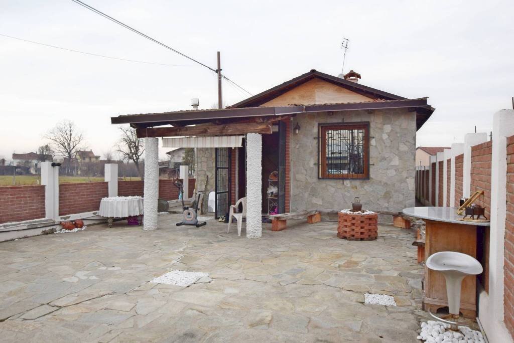 casa indipendente in vendita a Mondovì in zona San Giovanni dei Govoni