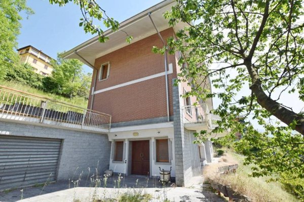 casa indipendente in vendita a Mondovì