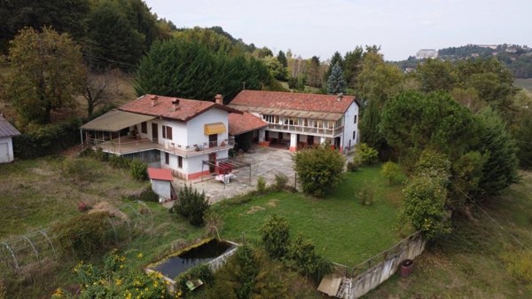 casa indipendente in vendita a Mondovì in zona Merlo